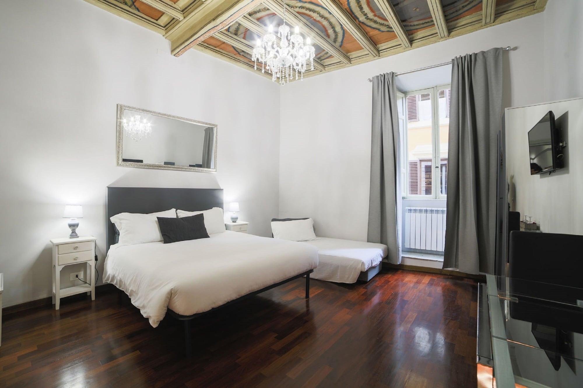 Bed & Breakfast La Maison Dell'orologio 2*