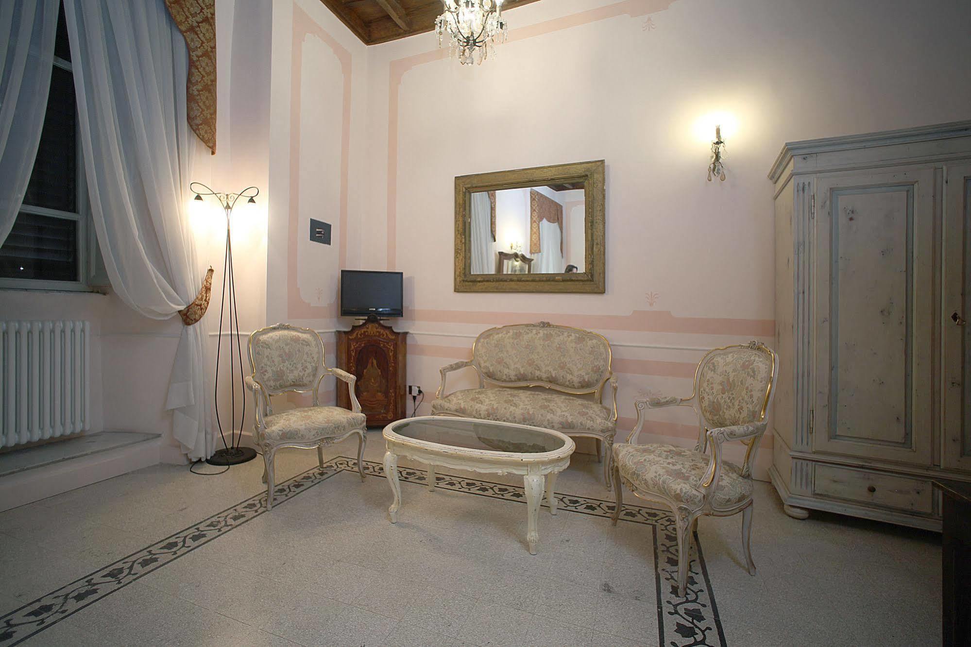 La Maison Dell'orologio Bed and breakfast